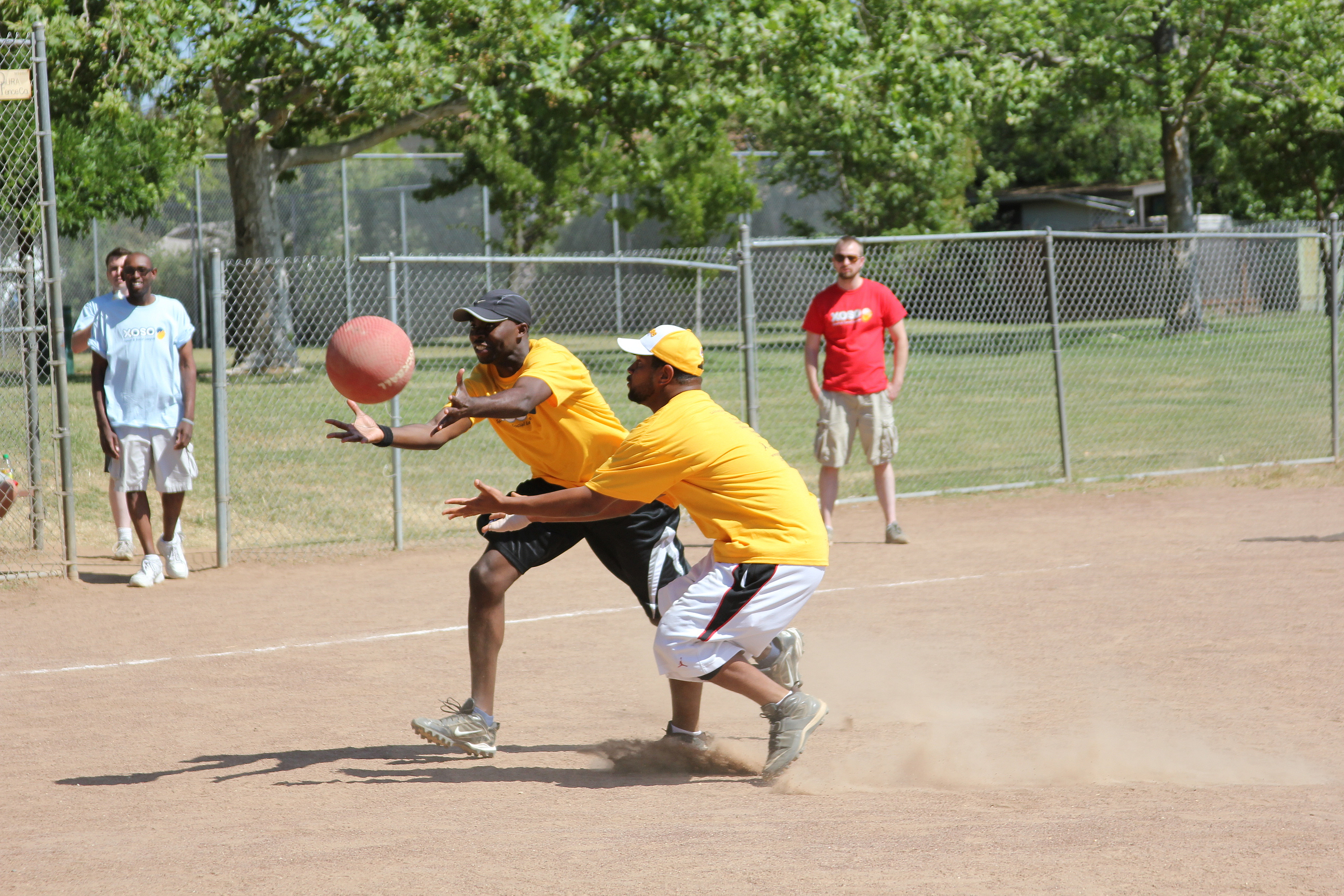 Xoso kickball league
