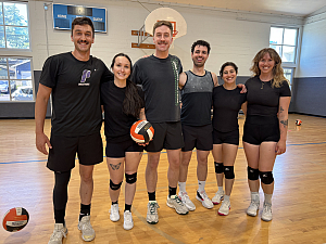 Tip your servers Team Photo