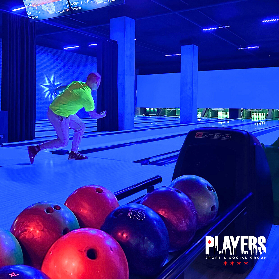 Players Bowling