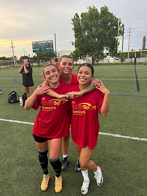 Player Of The Game: Mayra T