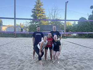 Sets on the beach - Indy #V34 Team Photo