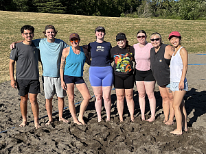 Sandy Digs Team Photo