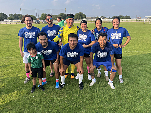Los Aliens Team Photo
