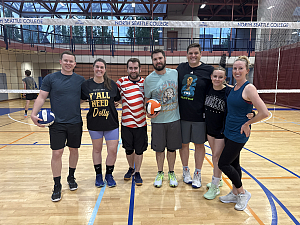 Volley Parton  Team Photo