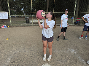 Player Of The Game: Vivian R