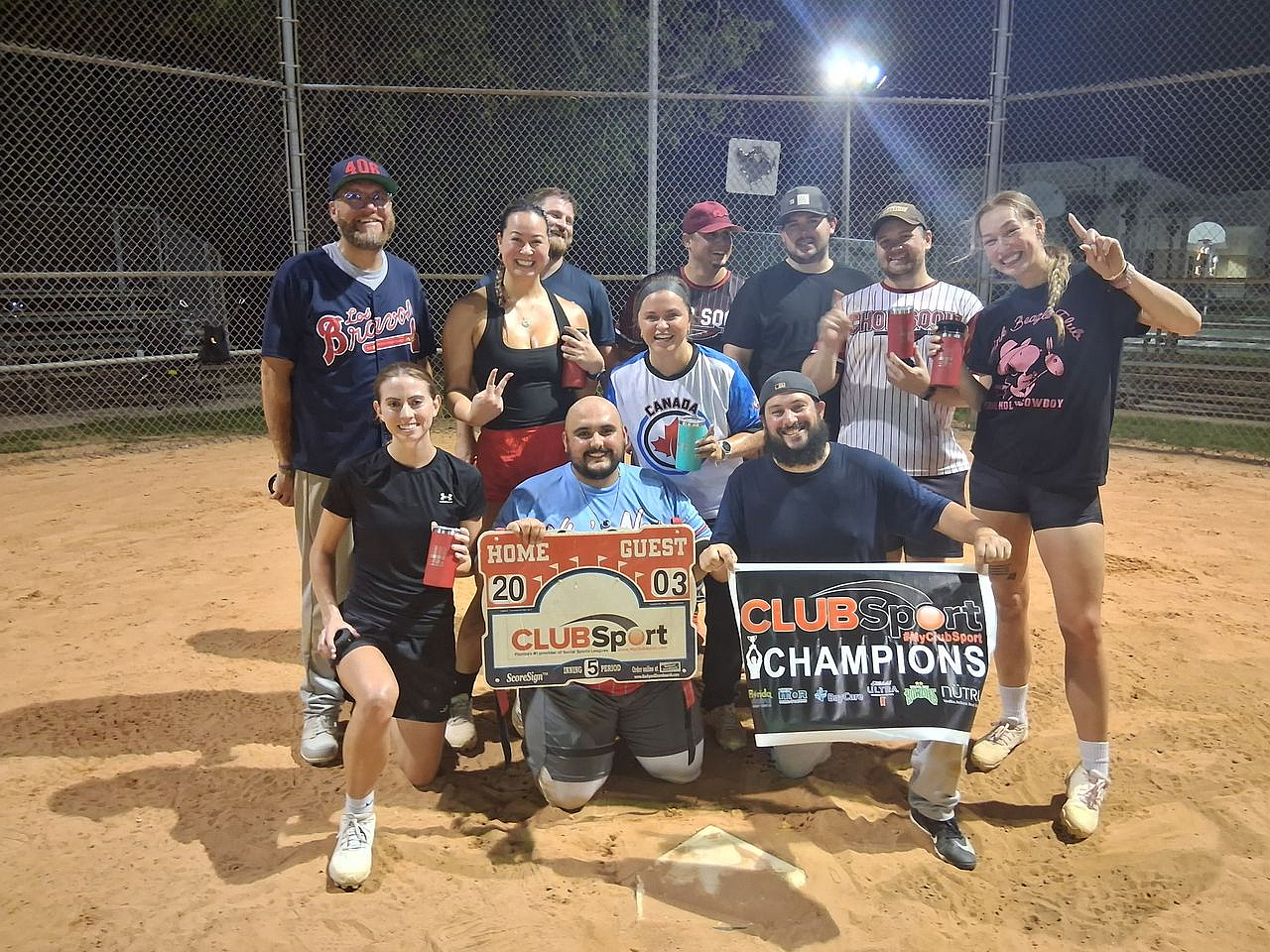 Marlboro Reds - CHAMPS