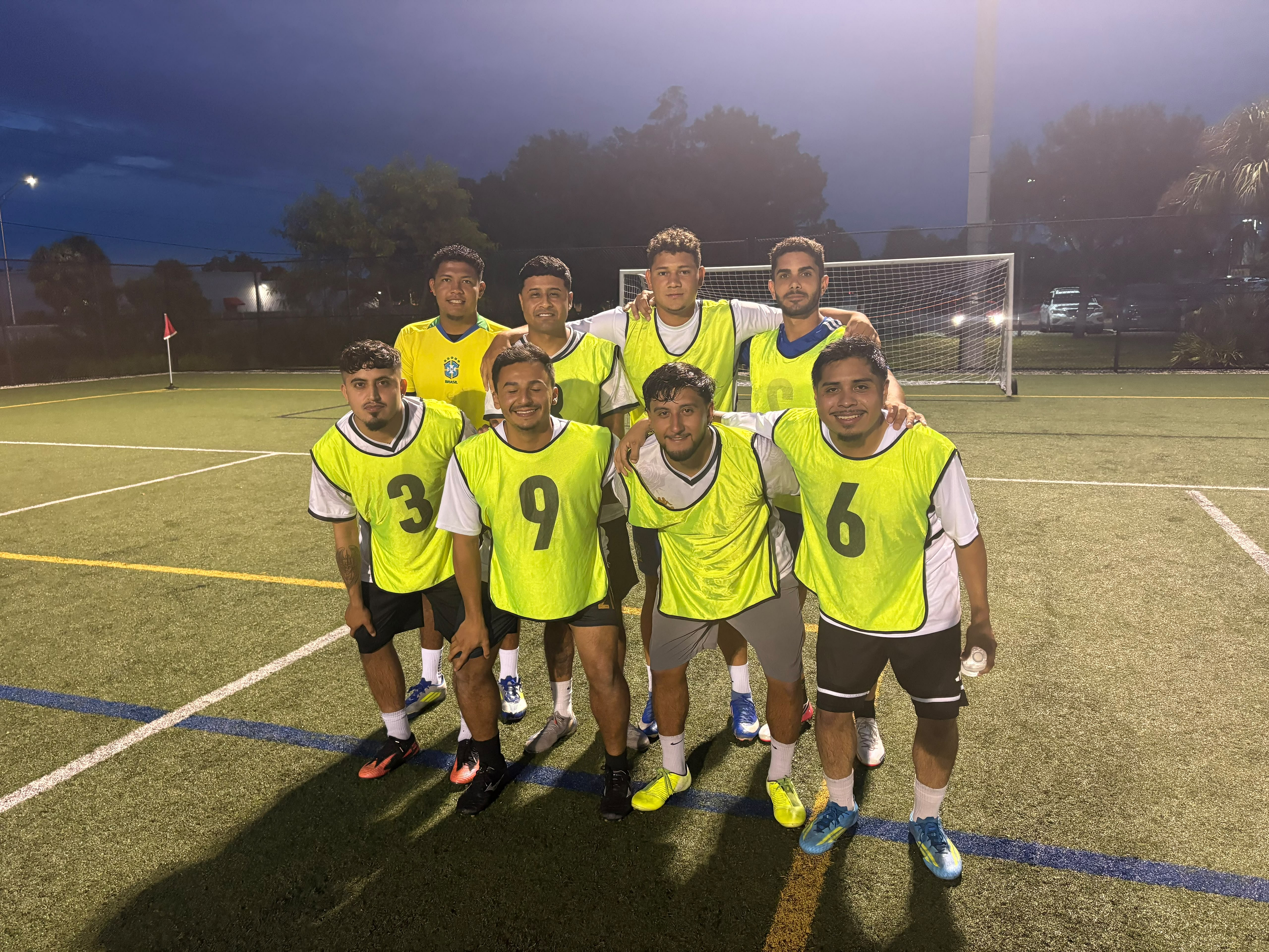 FC Bad Knees - M
