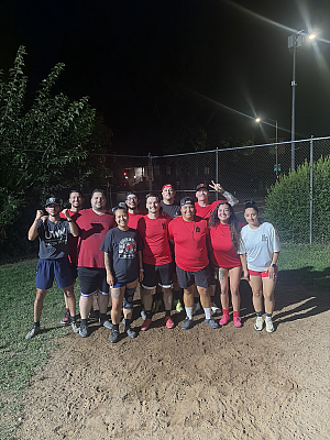 La Familia Team Photo